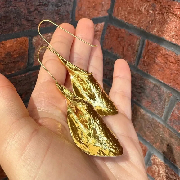 Pink Tulip Flower Drop Earrings - Picture 8 of 8